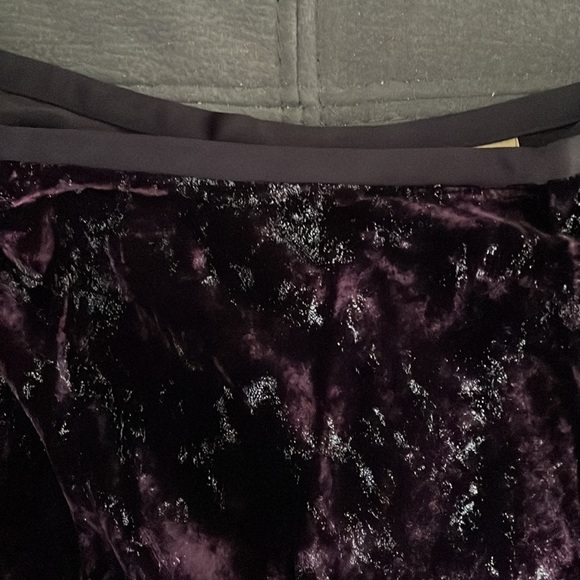 DANA BUCHMAN LUXE Purple Velour feel long Skirt Size 12 - Picture 3 of 5